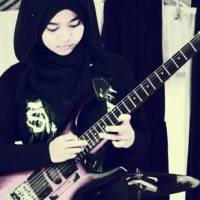Profile Lengkap Meliani Siti Sumartini Gitaris Metal Asal Garut